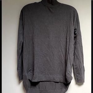 Size L Cyrus sweater EUC